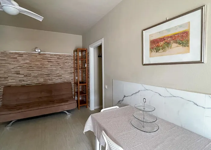 Antonella's Center Town