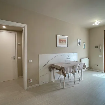 Antonella's Center Town